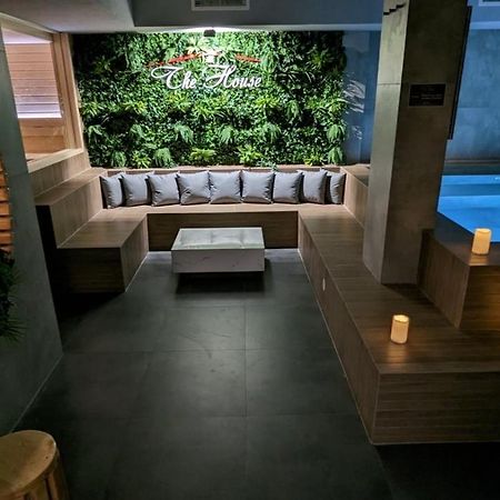 Thehouse - Apartment Kamenitza ヴェリングラード エクステリア 写真