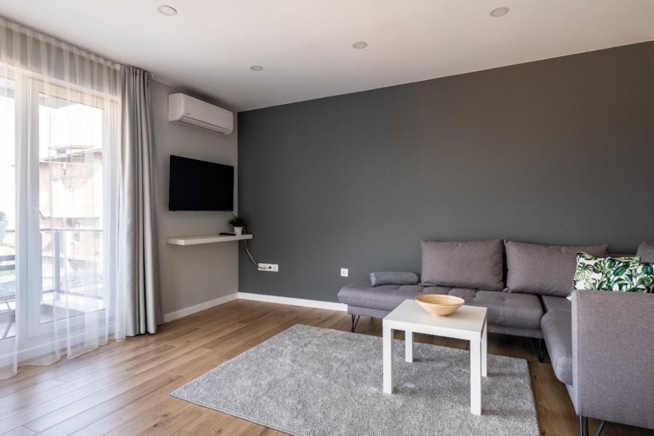Thehouse - Apartment Kamenitza ヴェリングラード エクステリア 写真