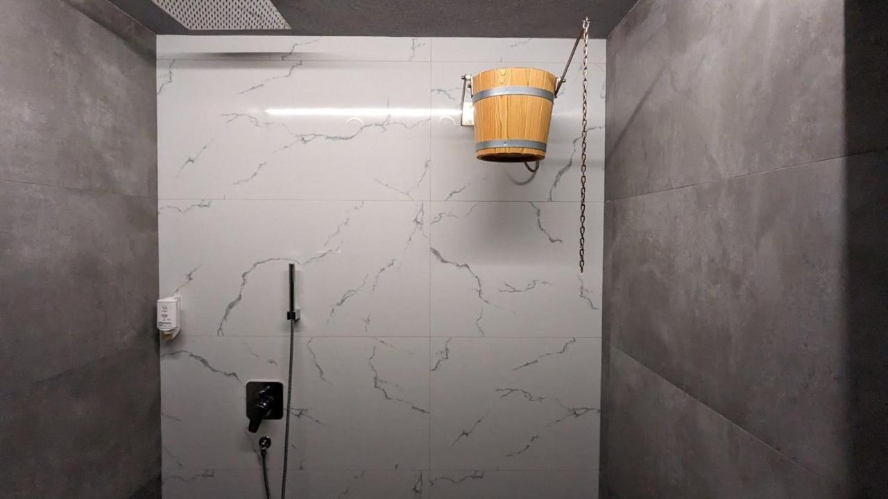 Thehouse - Apartment Kamenitza ヴェリングラード エクステリア 写真